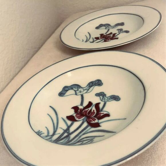 Fitz & Floyd Lotus Bleu Rim Soup Bowls Set of 2 Japan 8.5" Diameter Blue Red - Picture 4 of 5